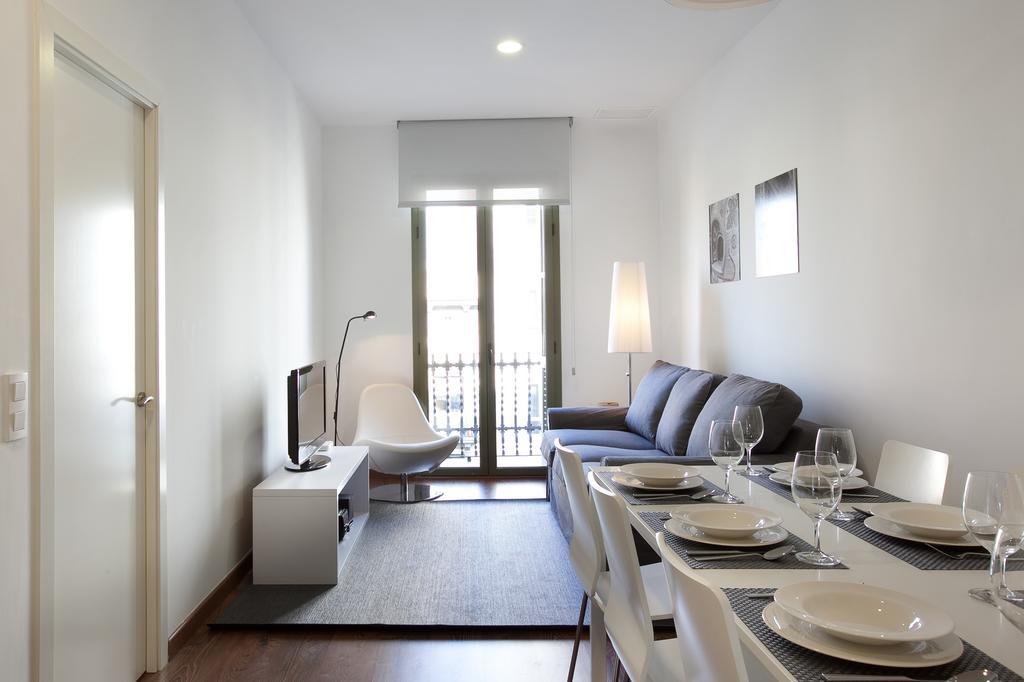 Ab Montjuic Apartment Barcelona Bilik gambar