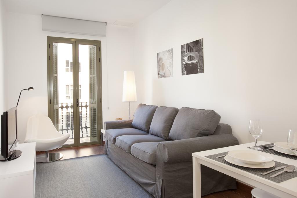 Ab Montjuic Apartment Barcelona Bilik gambar