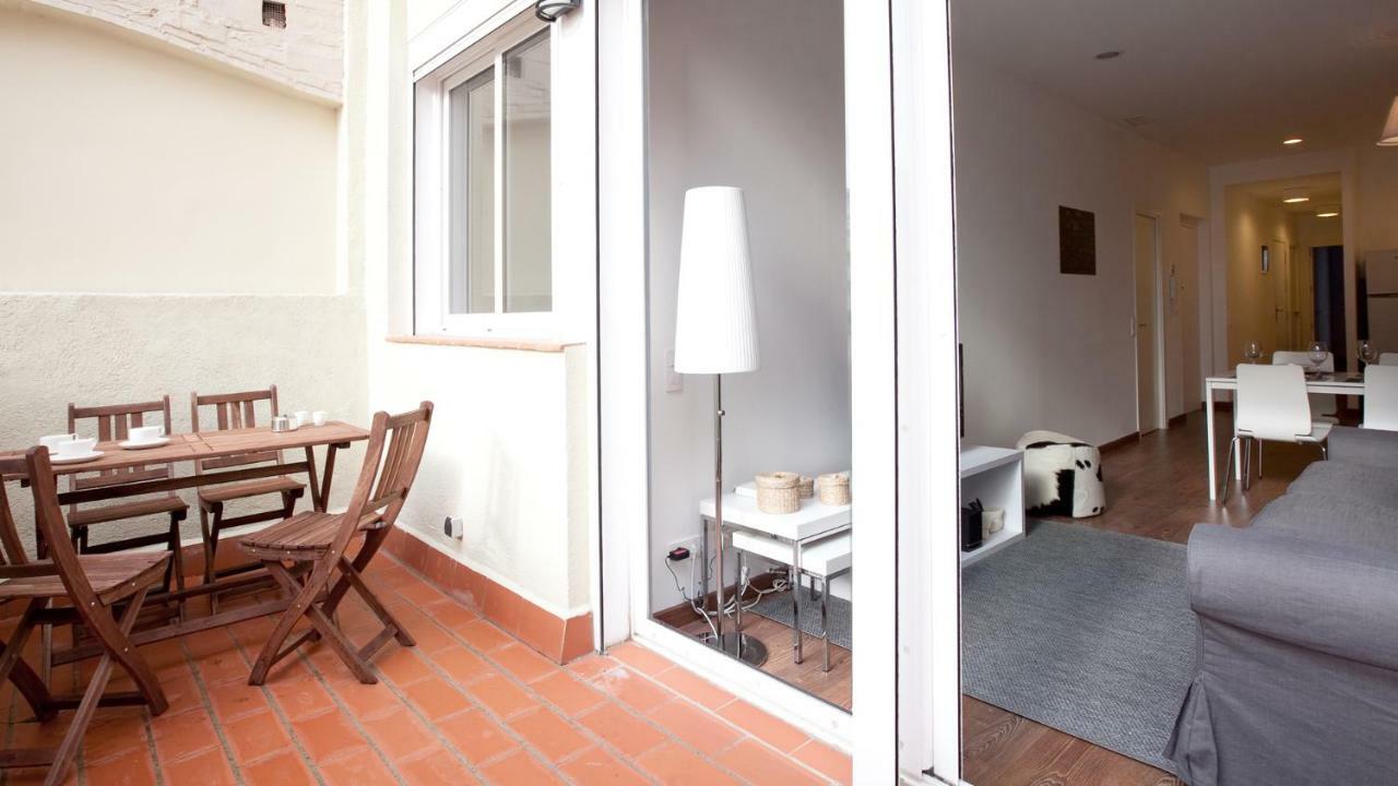 Ab Montjuic Apartment Barcelona Luaran gambar