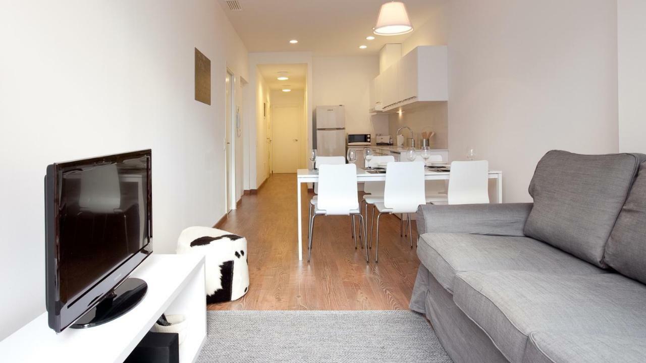 Ab Montjuic Apartment Barcelona Luaran gambar